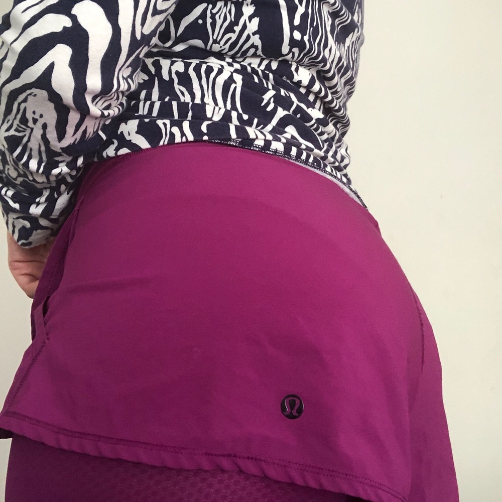 Vintage Lululemon athletic shorts w/ mess attached